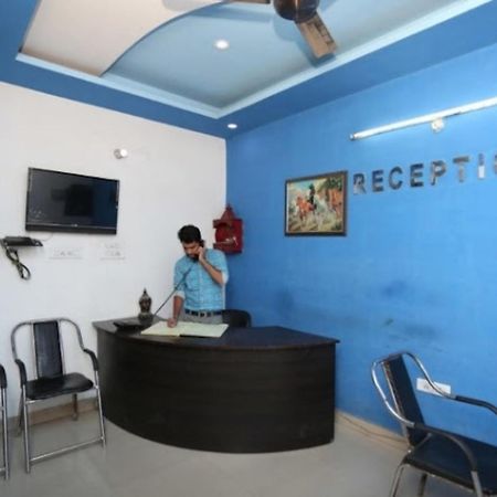 Hotel S K Palace Lucknow , Best Hotel In Lucknow , Hotel In Transport Nagar Lucknow ,Budget Hotels In 勒克瑙 外观 照片